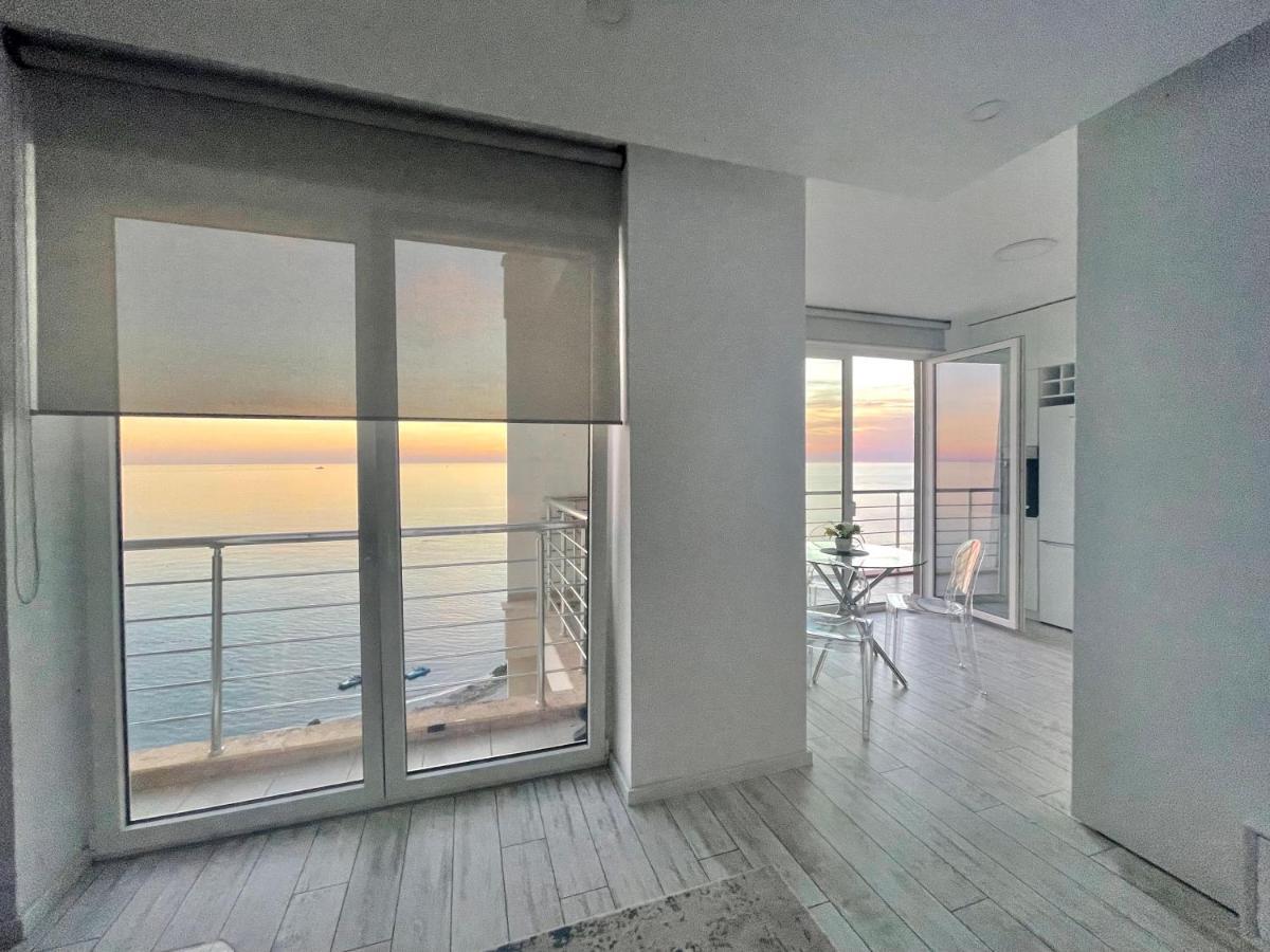 Durres Currila Modern Luxury Stunning Beach Views Eksteriør billede
