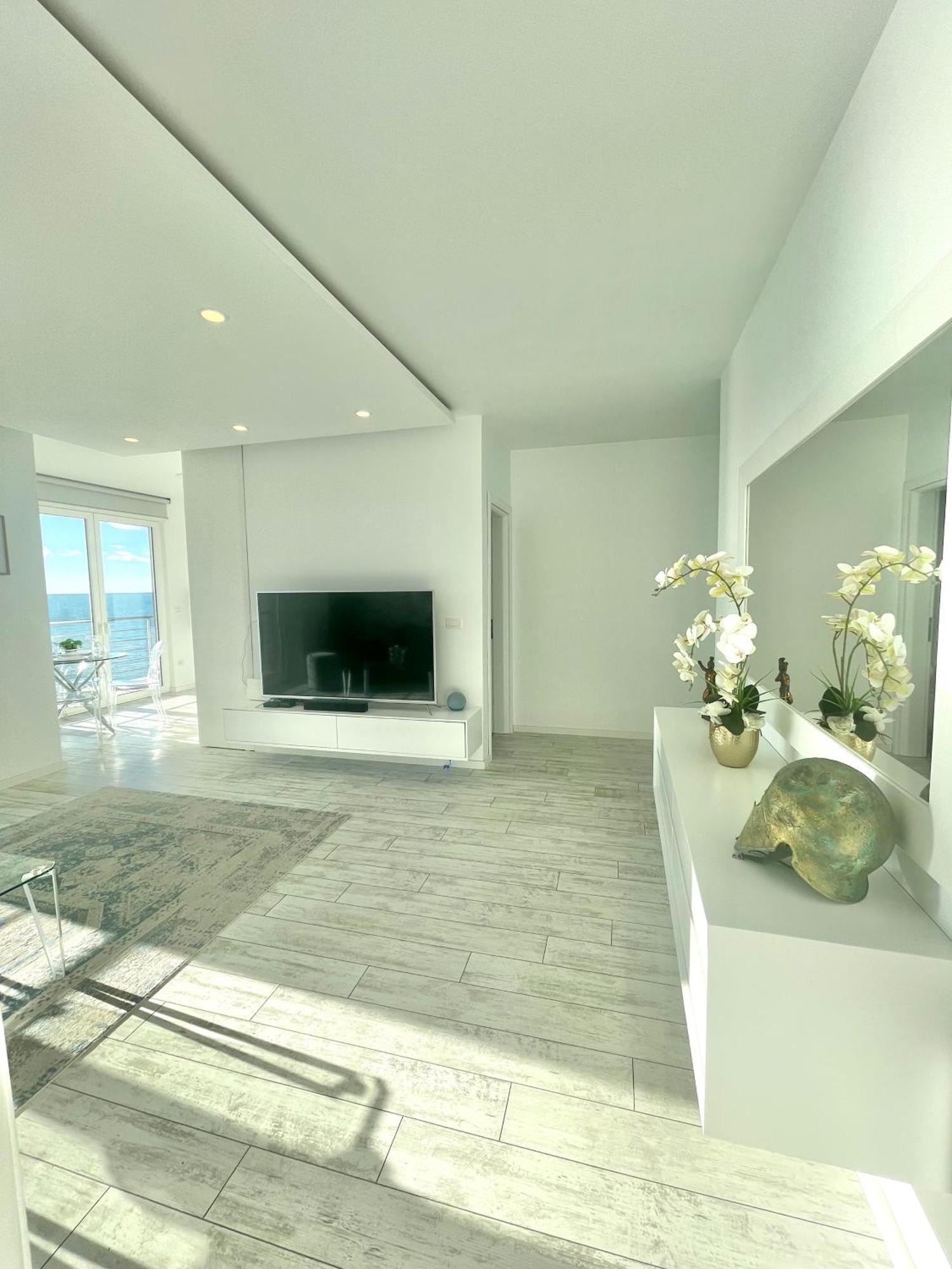 Durres Currila Modern Luxury Stunning Beach Views Eksteriør billede